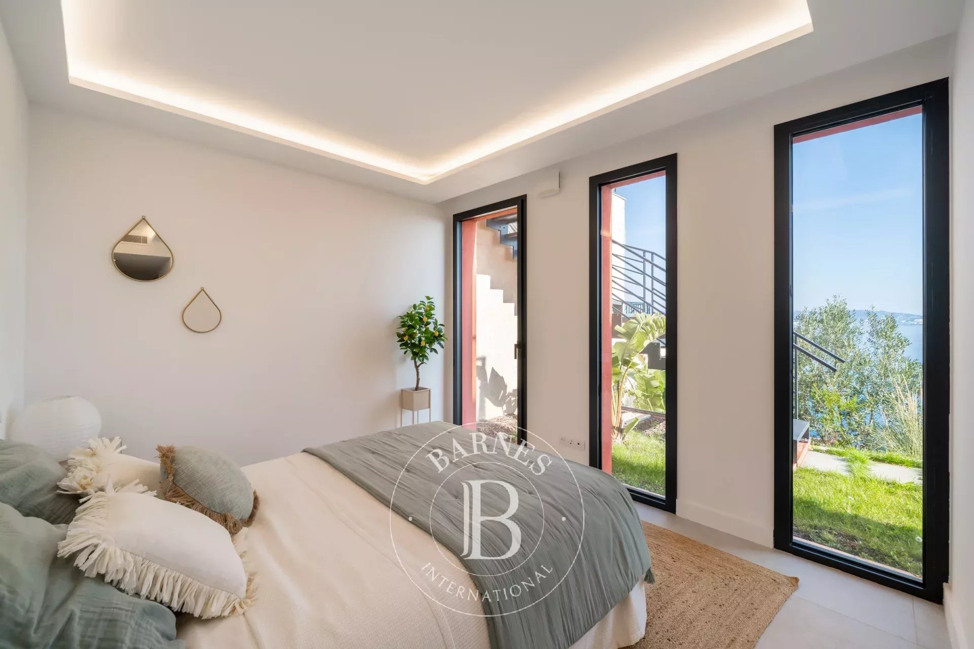 Théoule-sur-Mer  - Appartement 4 Pi&egrave;ces 3 Chambres - picture 11