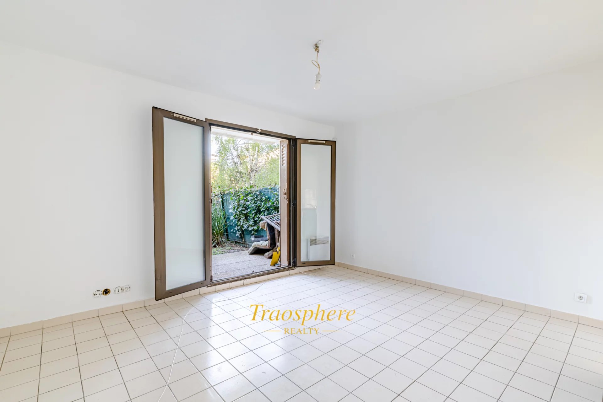 ISSY-LES-MOULINEAUX // LES EPINETTES - miniature 2