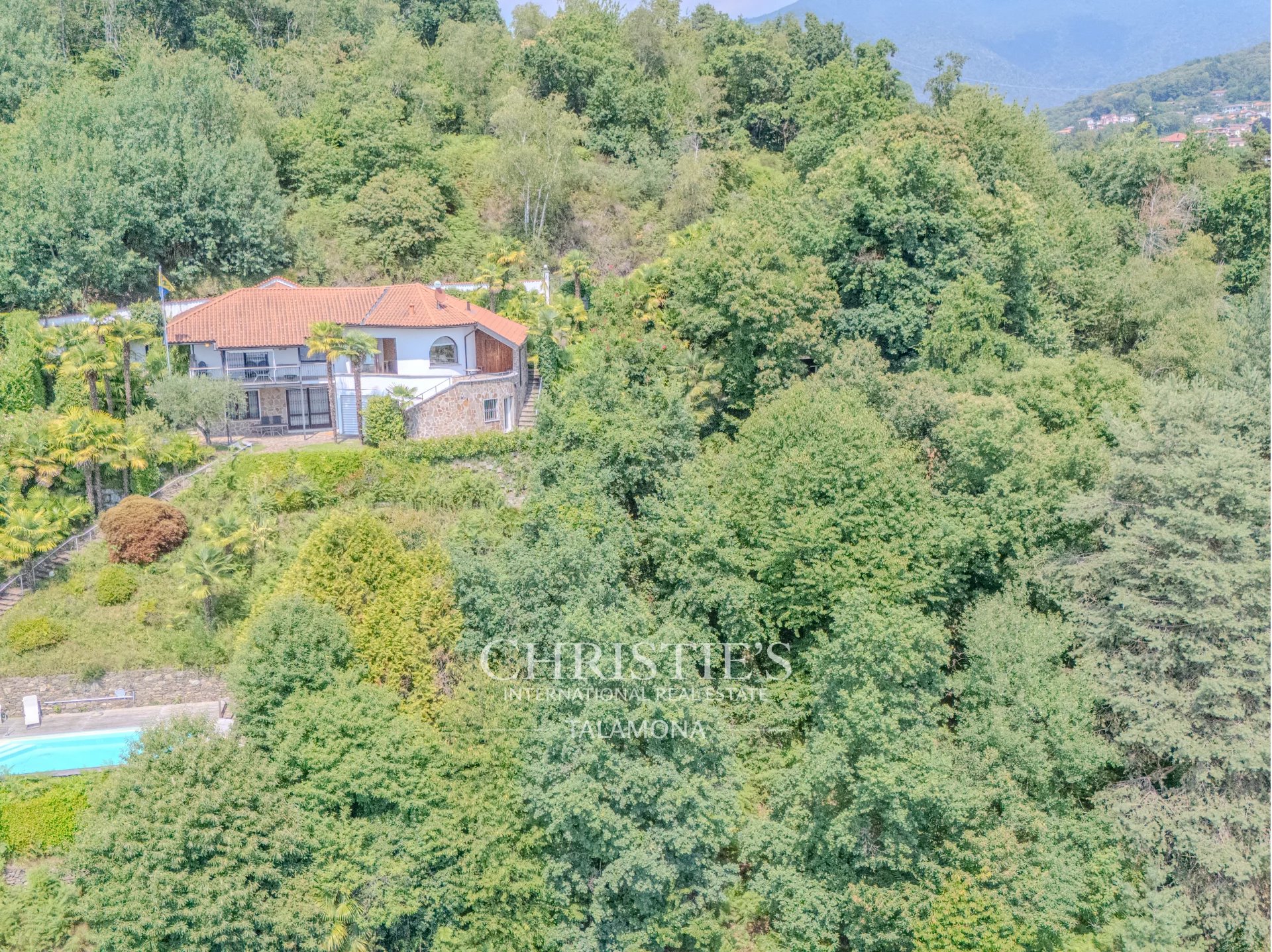 4 Bedroom Villa/Townhouse's Image 33