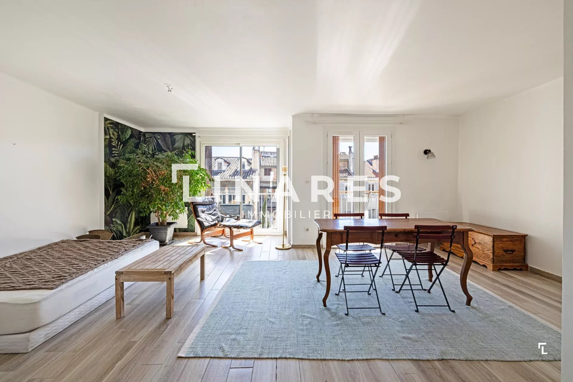 LE BERNARDY - Appartement T2 meublé de 58m2 - 13001 Marseille