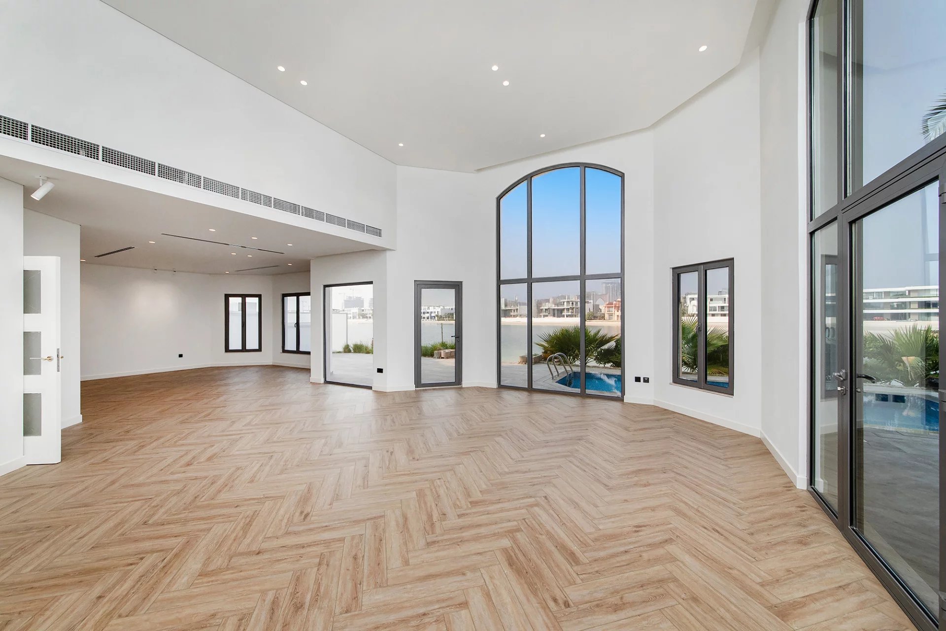 Exclusive Upgraded Villa with Royal Atlantis Views