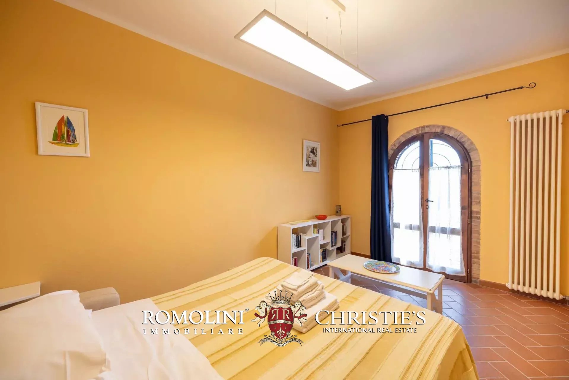 19 Bedroom Villa/Townhouse's Image 76