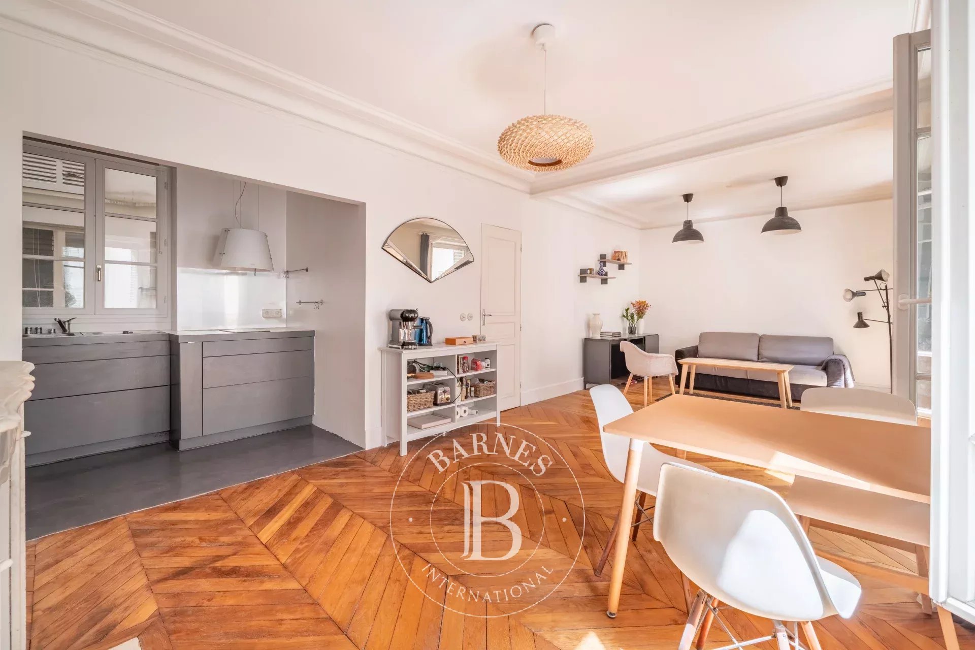 Daire Paris 9ème - picture 6