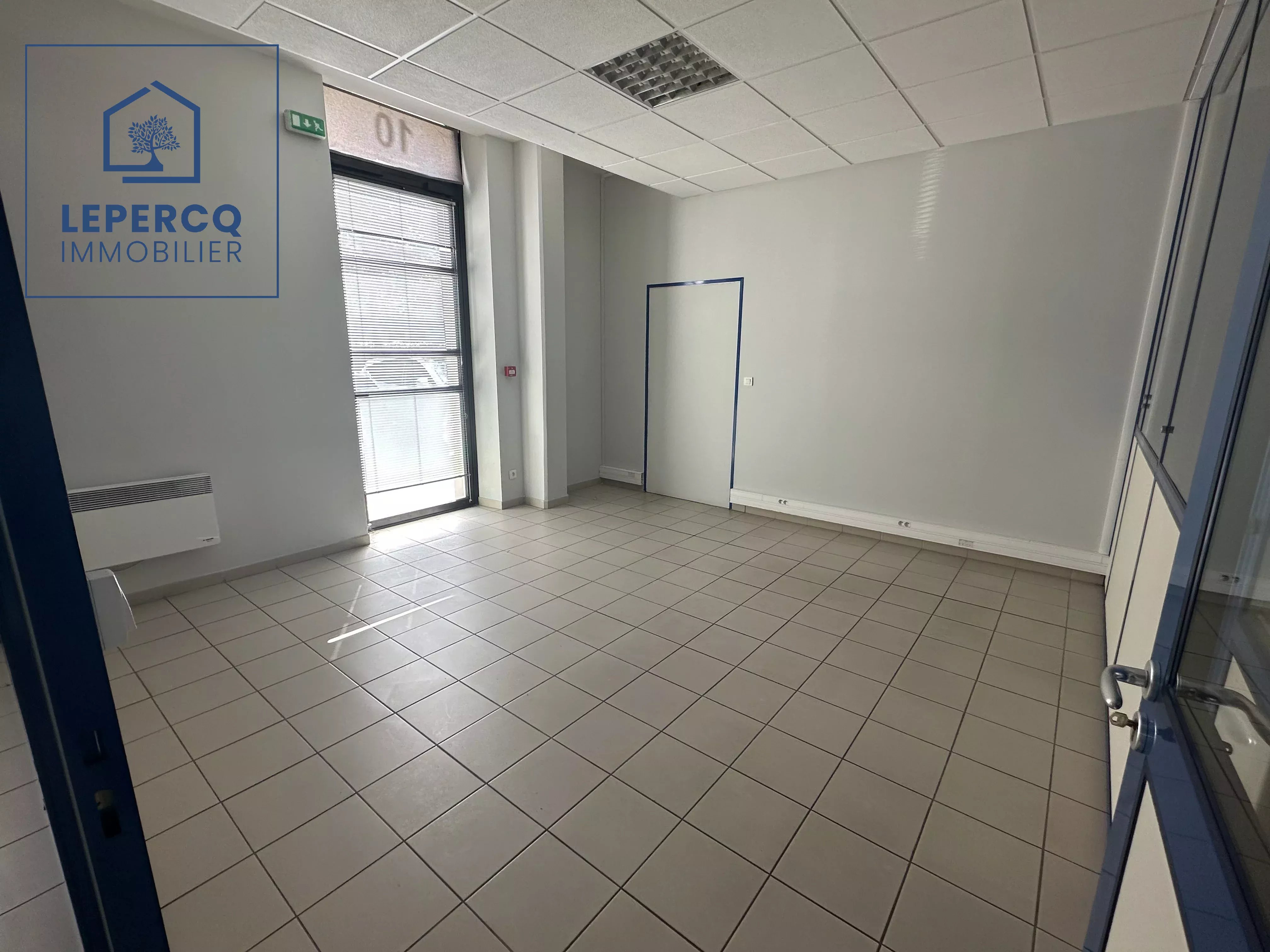 Rental Retail space Soissons