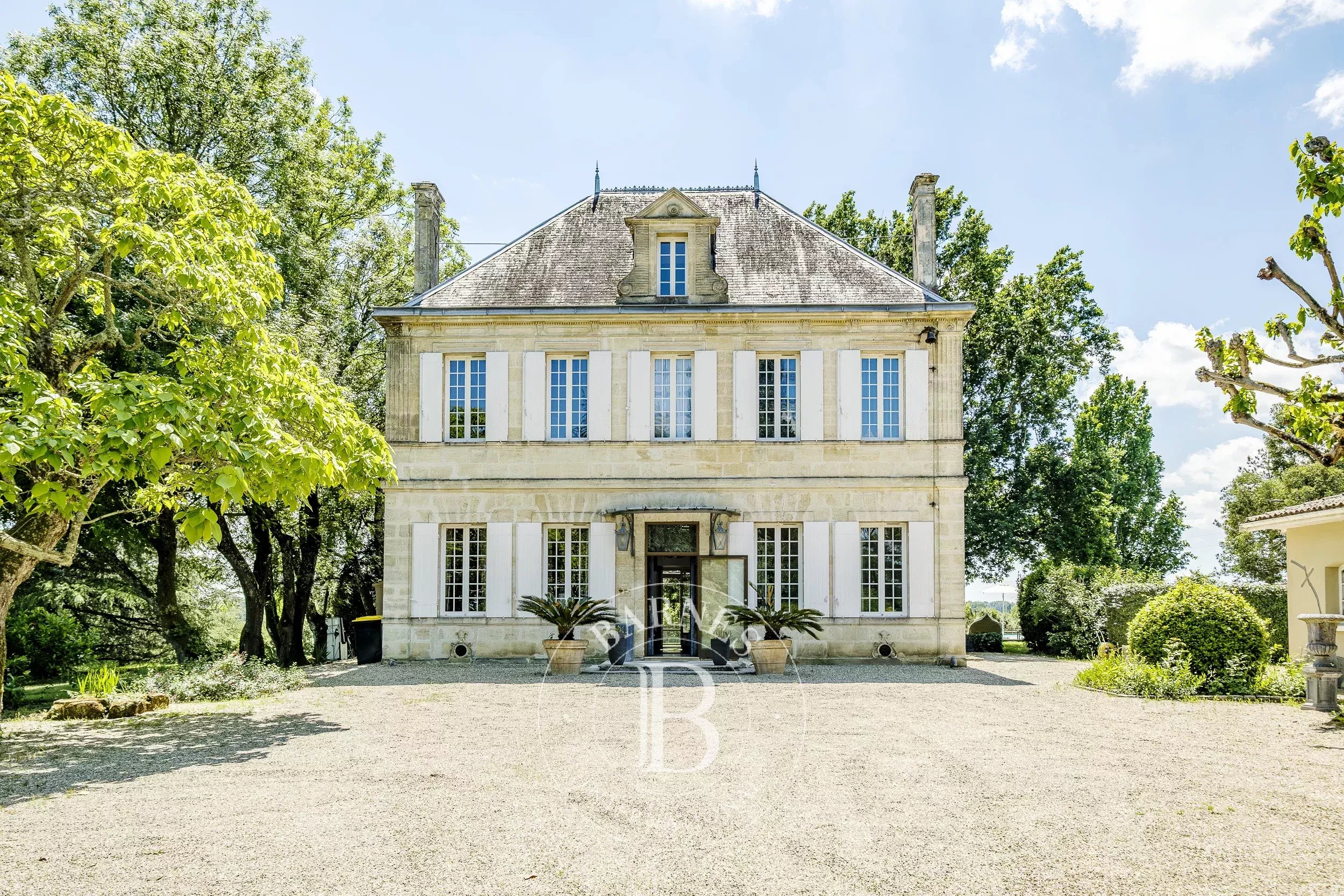 Propriété Saint-Loubès  -  ref 87032978 (picture 1)