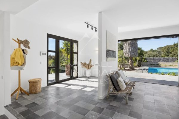 Renovated villa in Biot – Prime location, absolute calm, 5 bedrooms, full amenities — photo 3