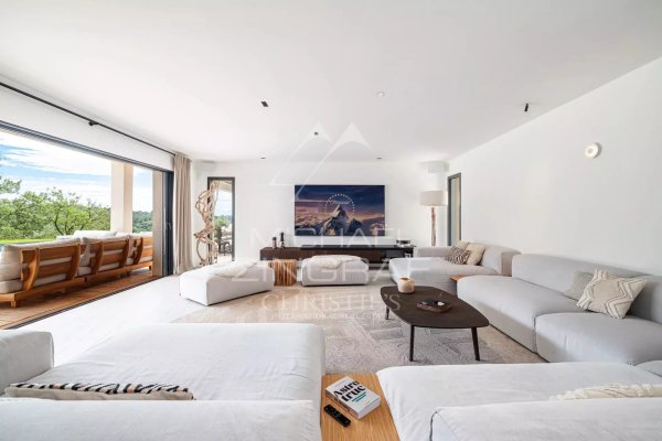 Contemporary Luxury Villa in Opio | Secure Legacy Estate French Riviera — photo 5