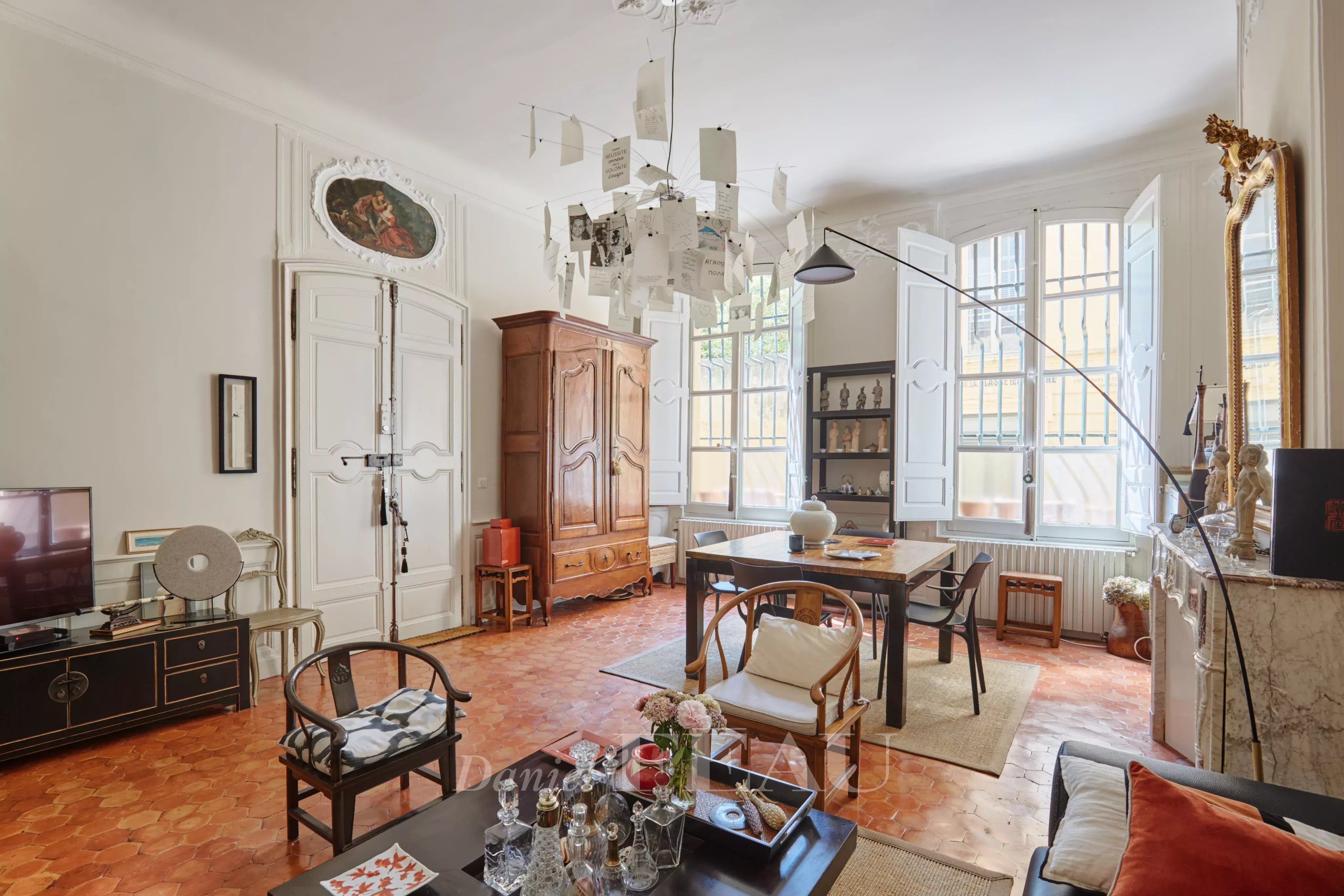 Aix en Provence  -  An elegant pied a terre