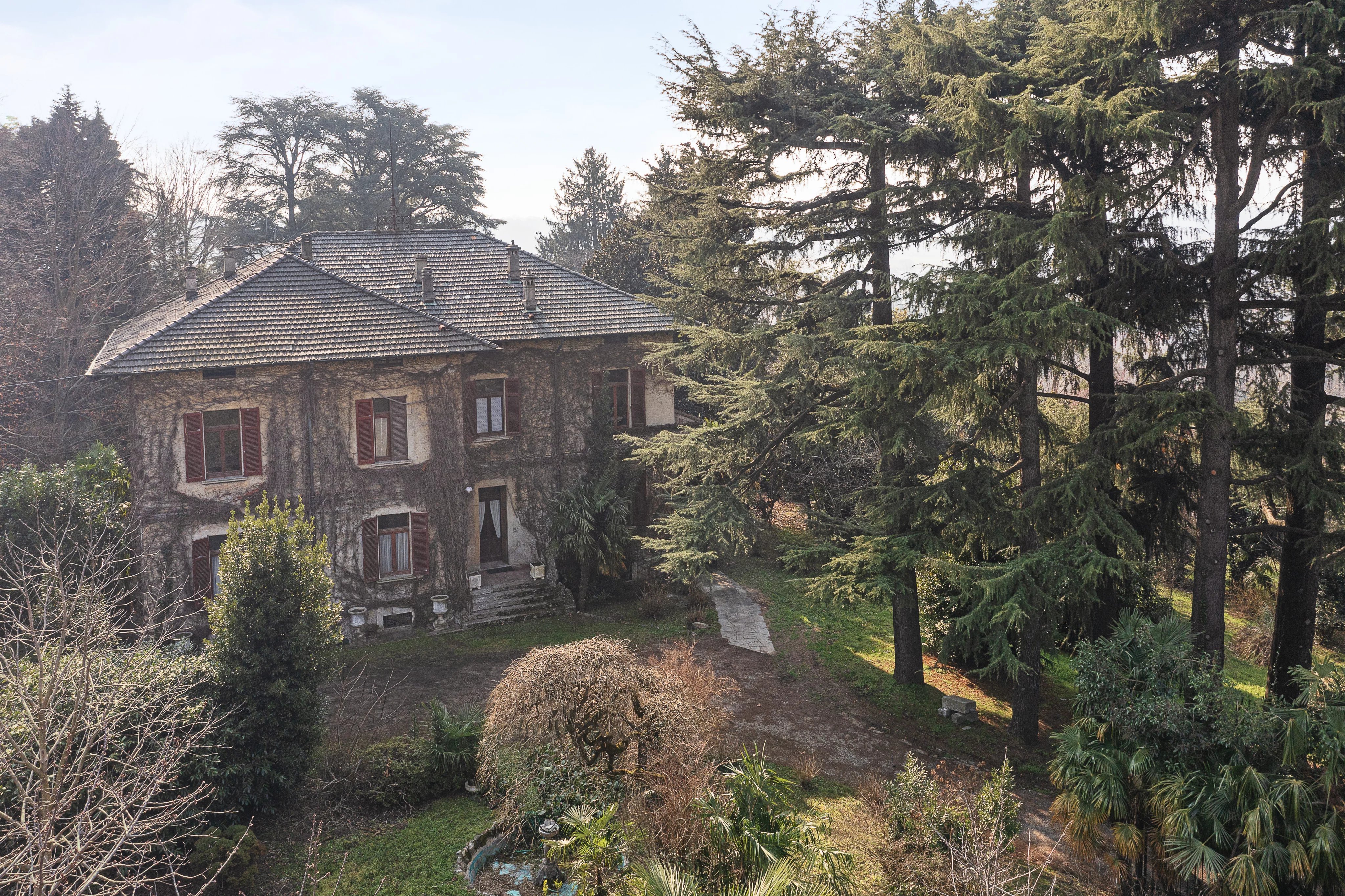Exclusive Villa historique entourée d’un jardin privé luxuriant - picture 38 title=