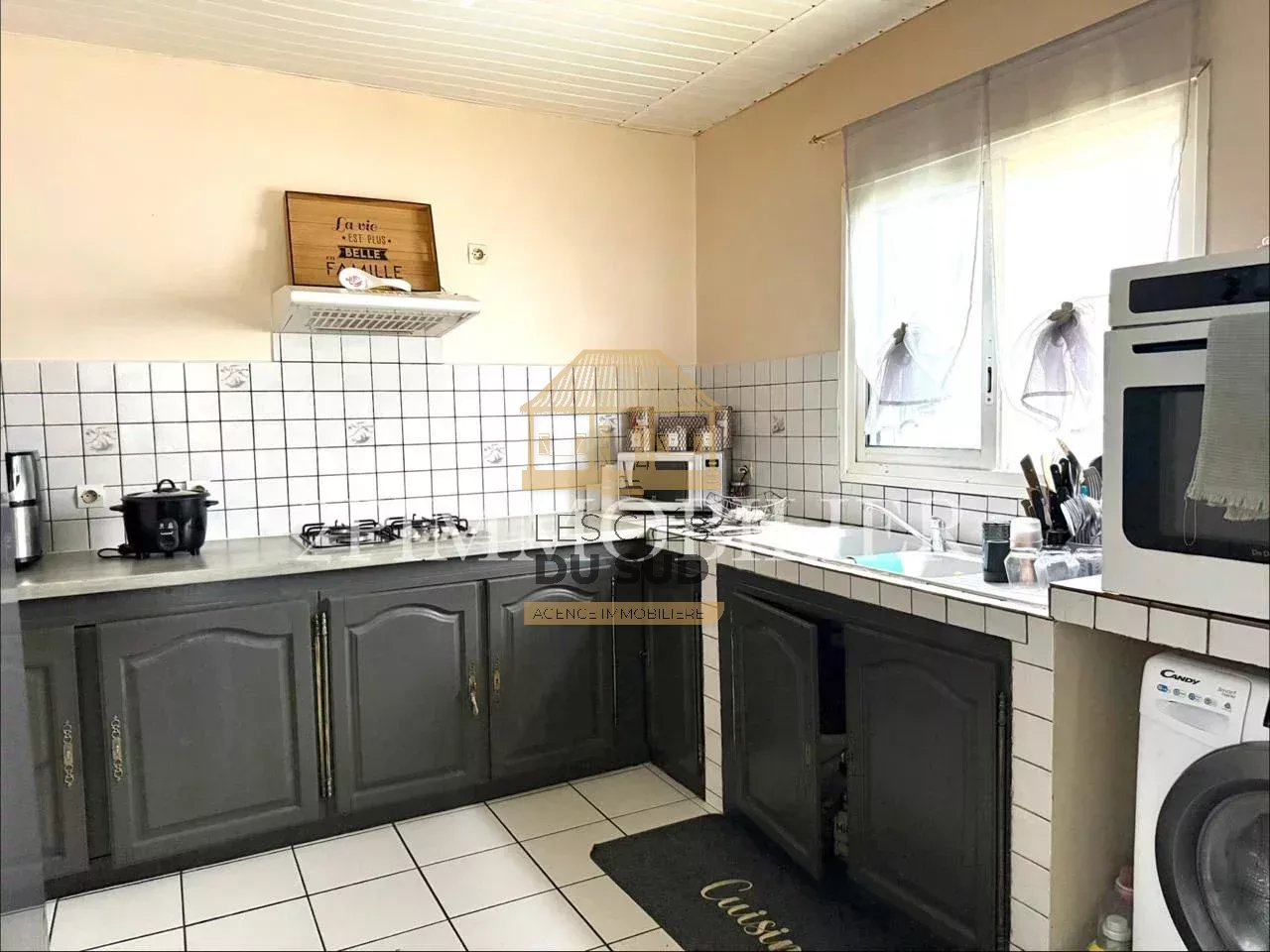 A VENDRE - UNE MAISON DE TYPE T4 DE 90 M2 ENVIRON - SAINT-PHILIPPE - 180 000 €