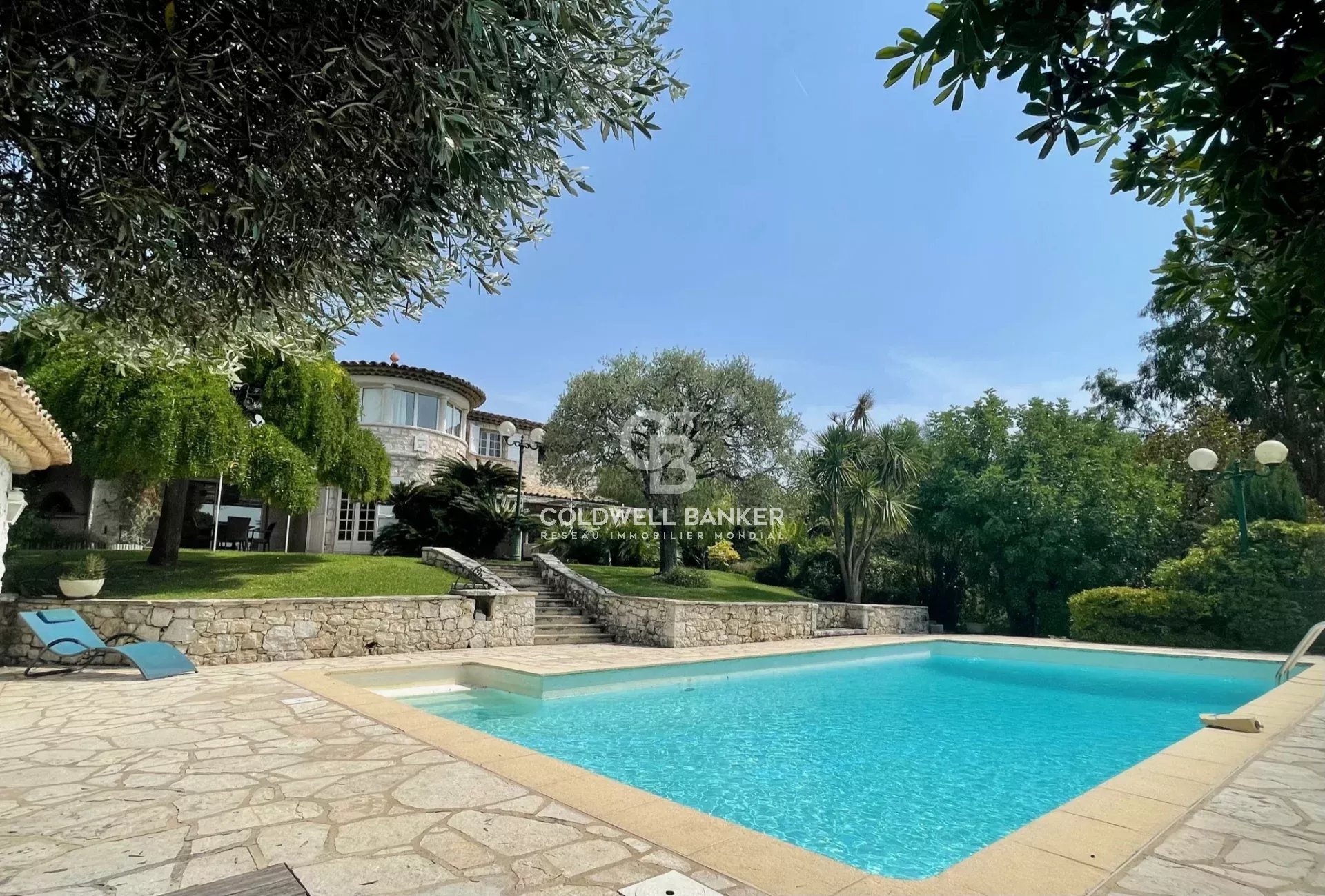 06570 SAINT-PAUL-DE-VENCE VILLA