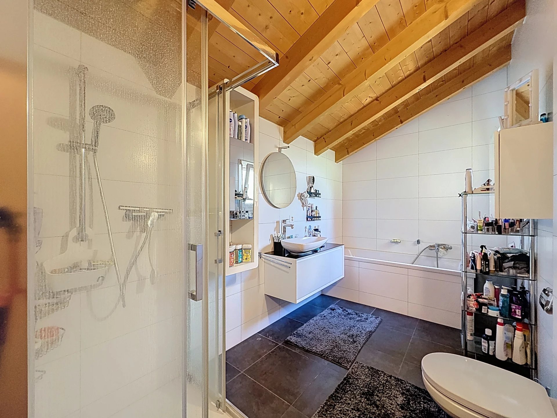 Modernité et luminosité pour cette villa de 5.5 pièces