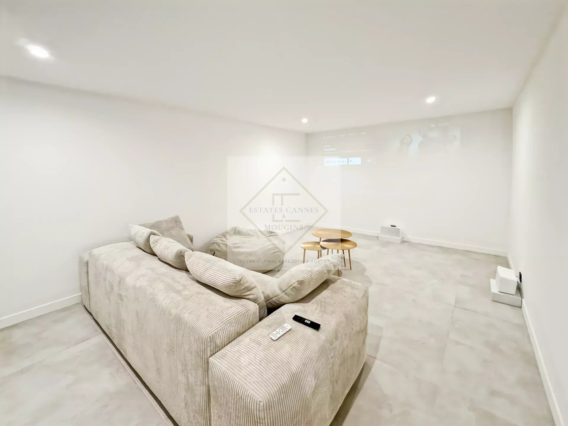 Villa Contemporaine – Quartier Très Recherché à Mougins — photo 11