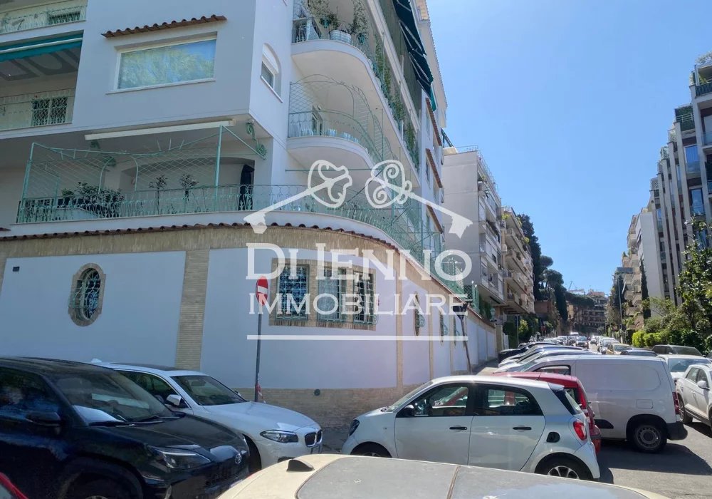 Sale Apartment Roma Euclide