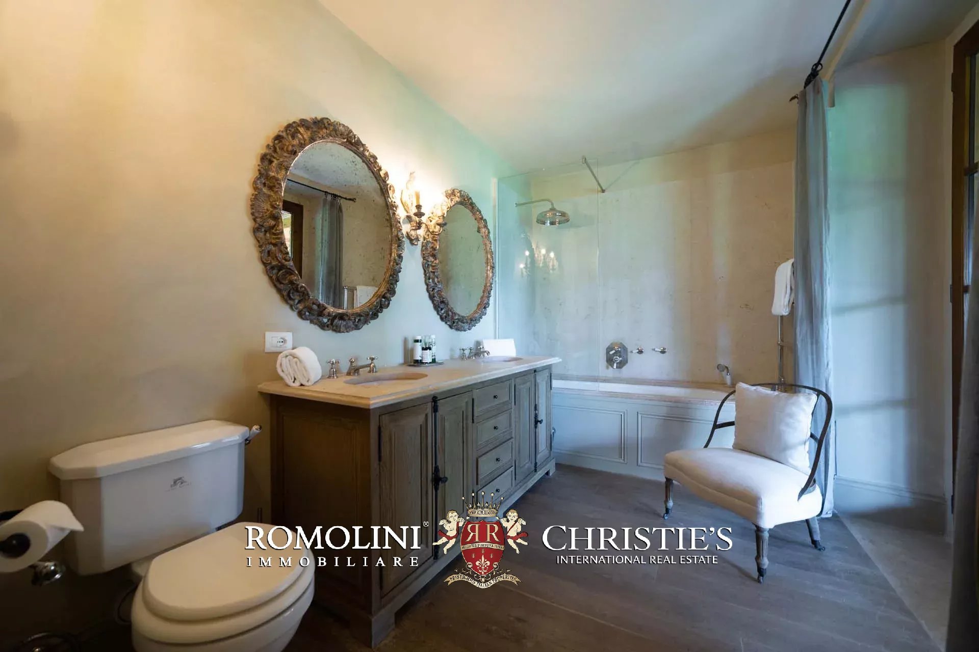 17 Bedroom Villa/Townhouse's Image 121