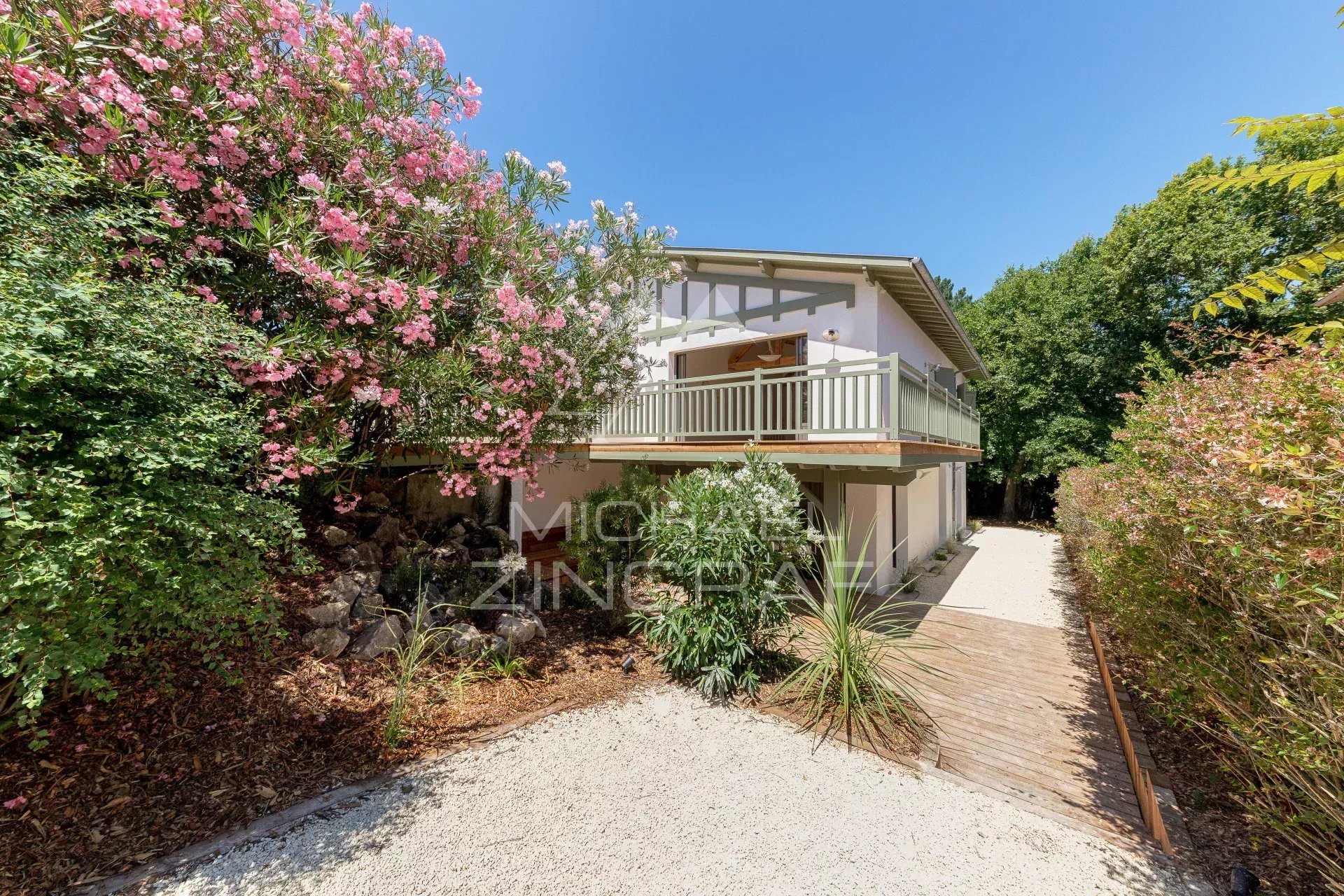 Agence immobilière de Terre Du Bassin