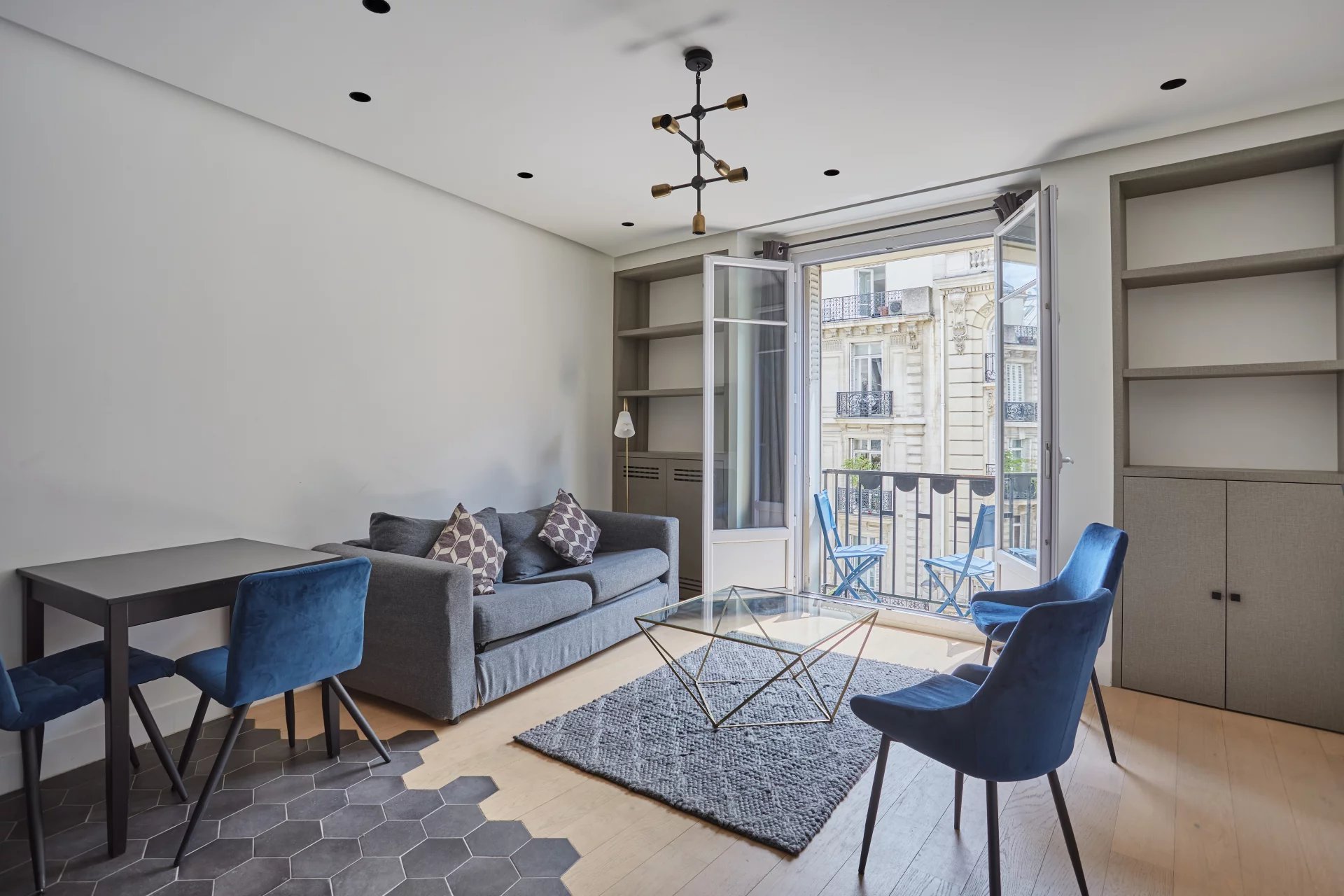 Sale Apartment Paris 16th
