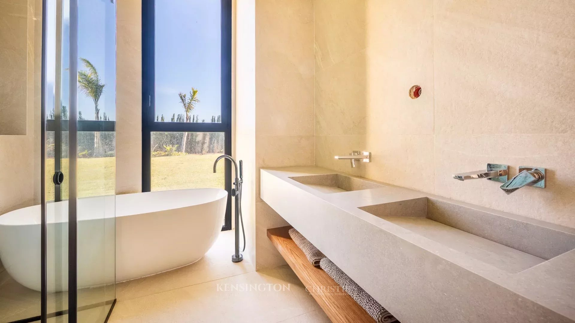 4 Bedroom Villa/Townhouse's Image 23