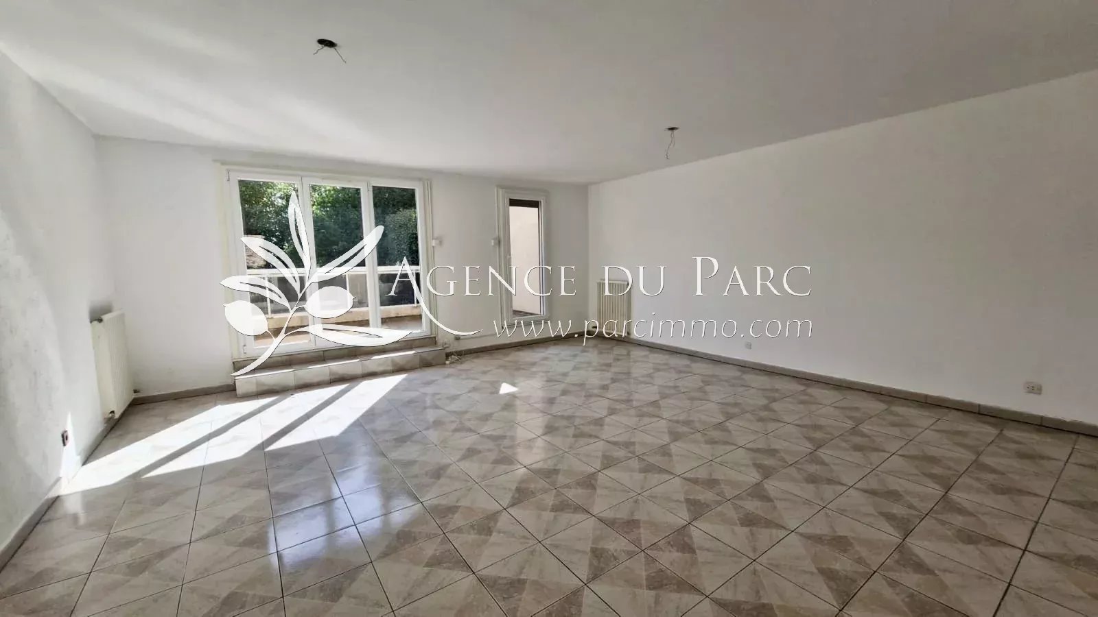 Sale Apartment Antibes