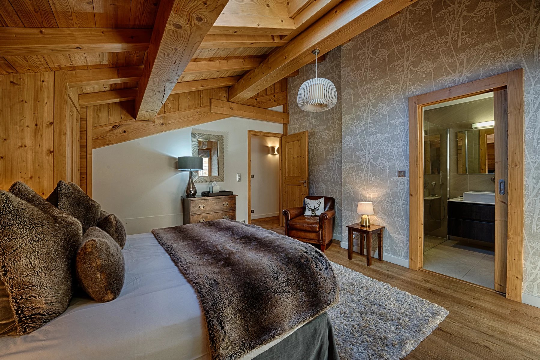 Photo of MONTRIOND - Exceptional 5-bedroom chalet in Montriond with cinema room and large garden