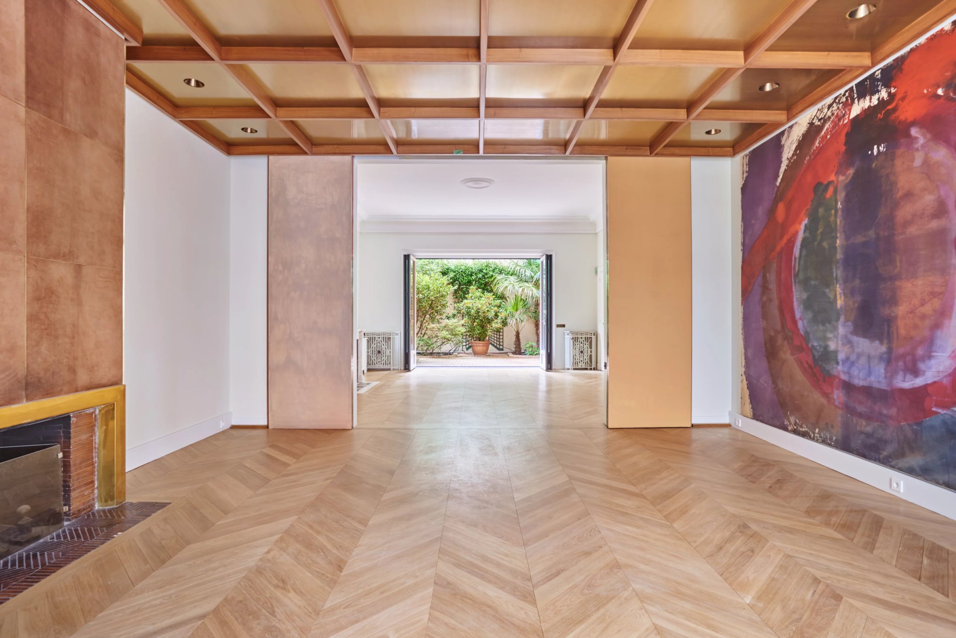 8 Bedroom Villa/Townhouse's Image 5