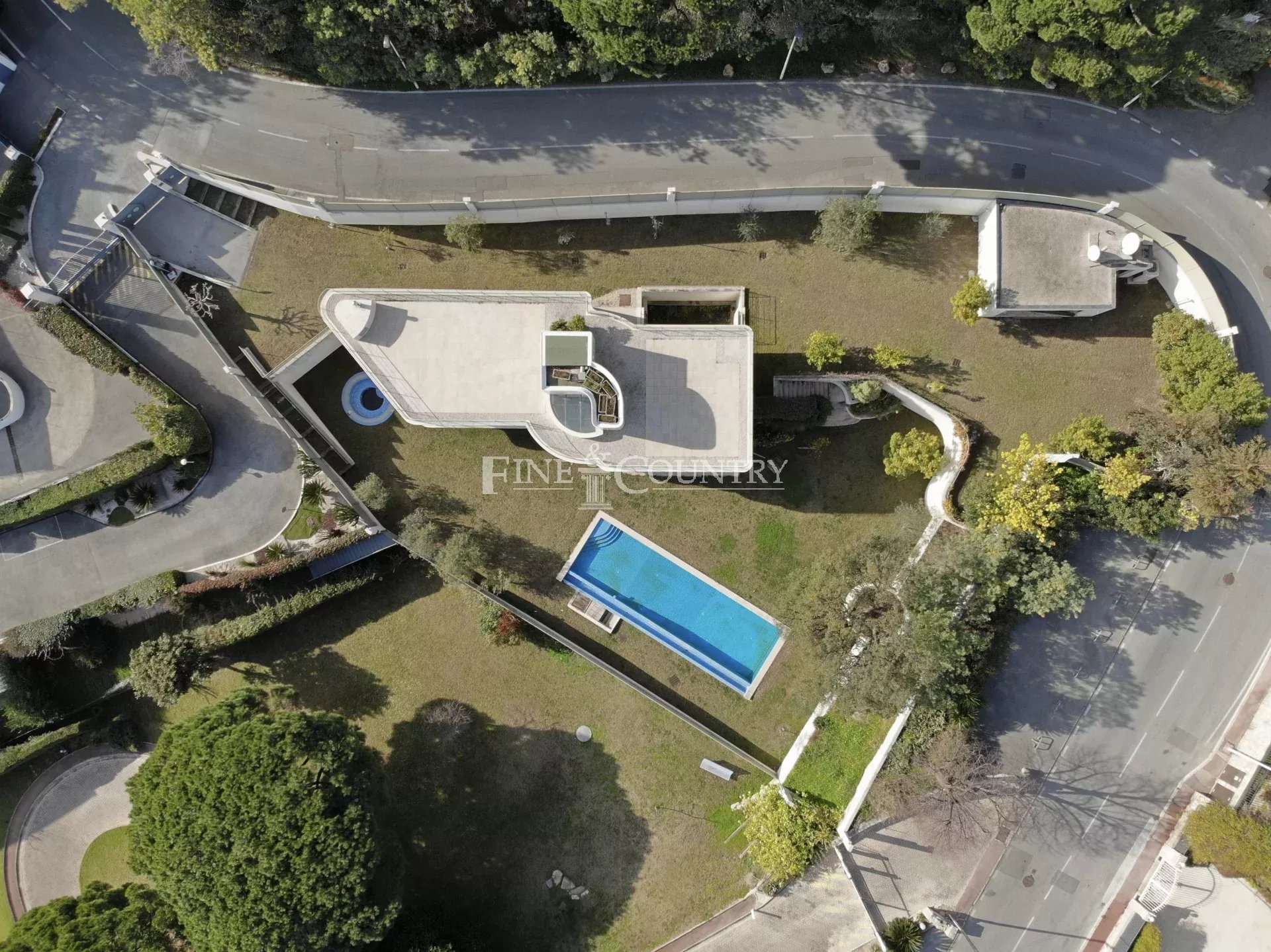 Photo of Villa for sale in Cannes with sea view