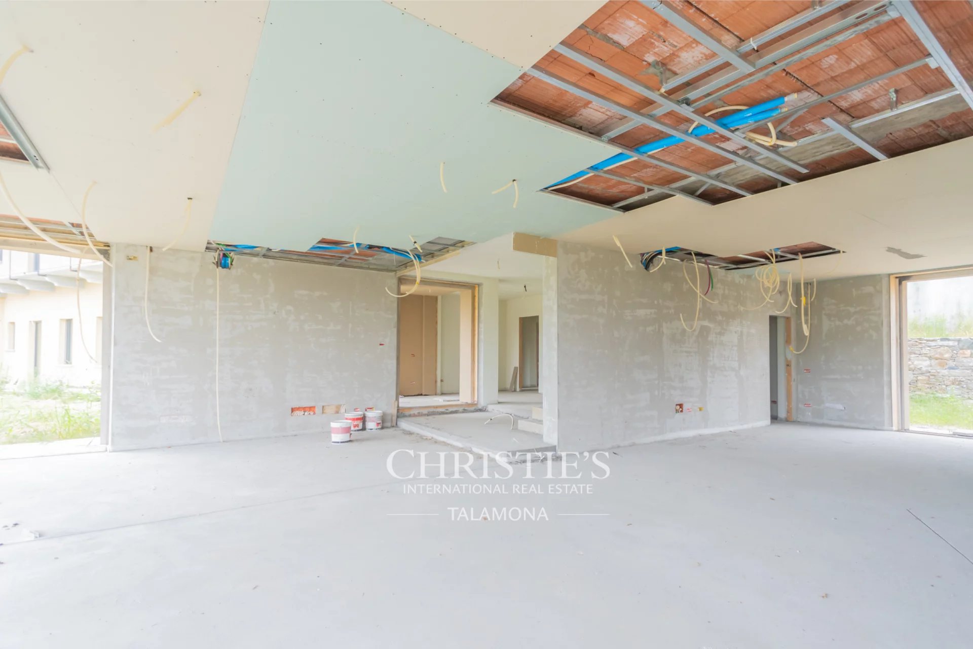 4 Bedroom Villa/Townhouse's Image 9