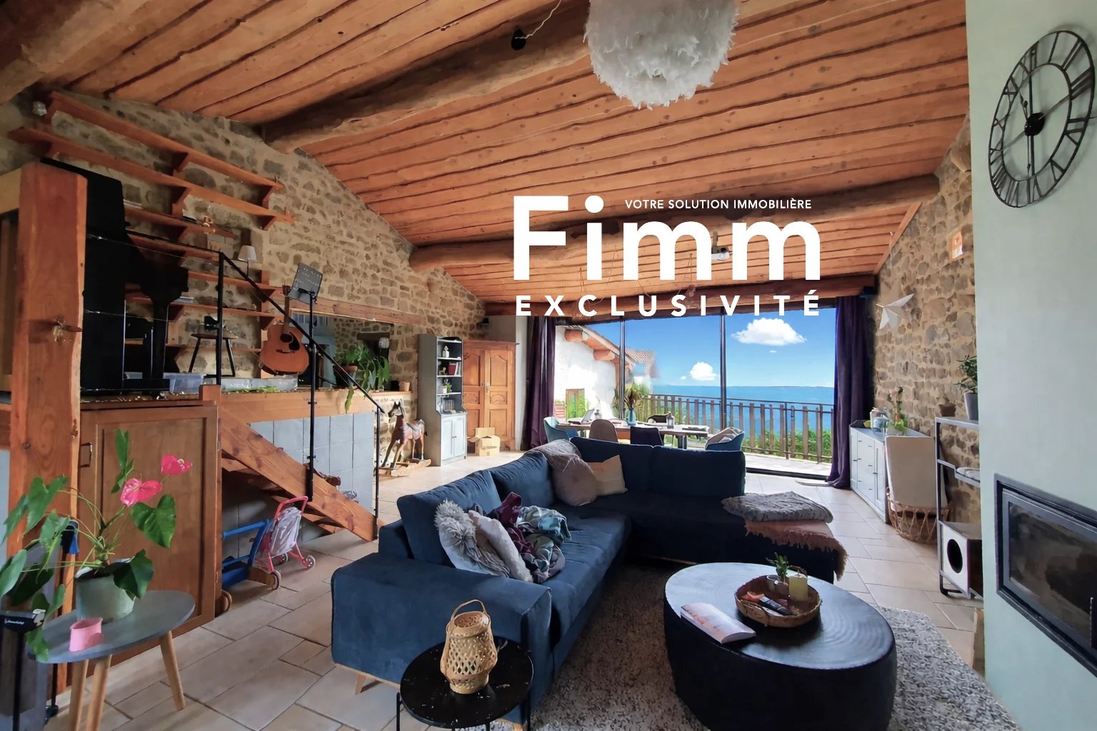 MAISON AVEC DOUBLE HABITATION