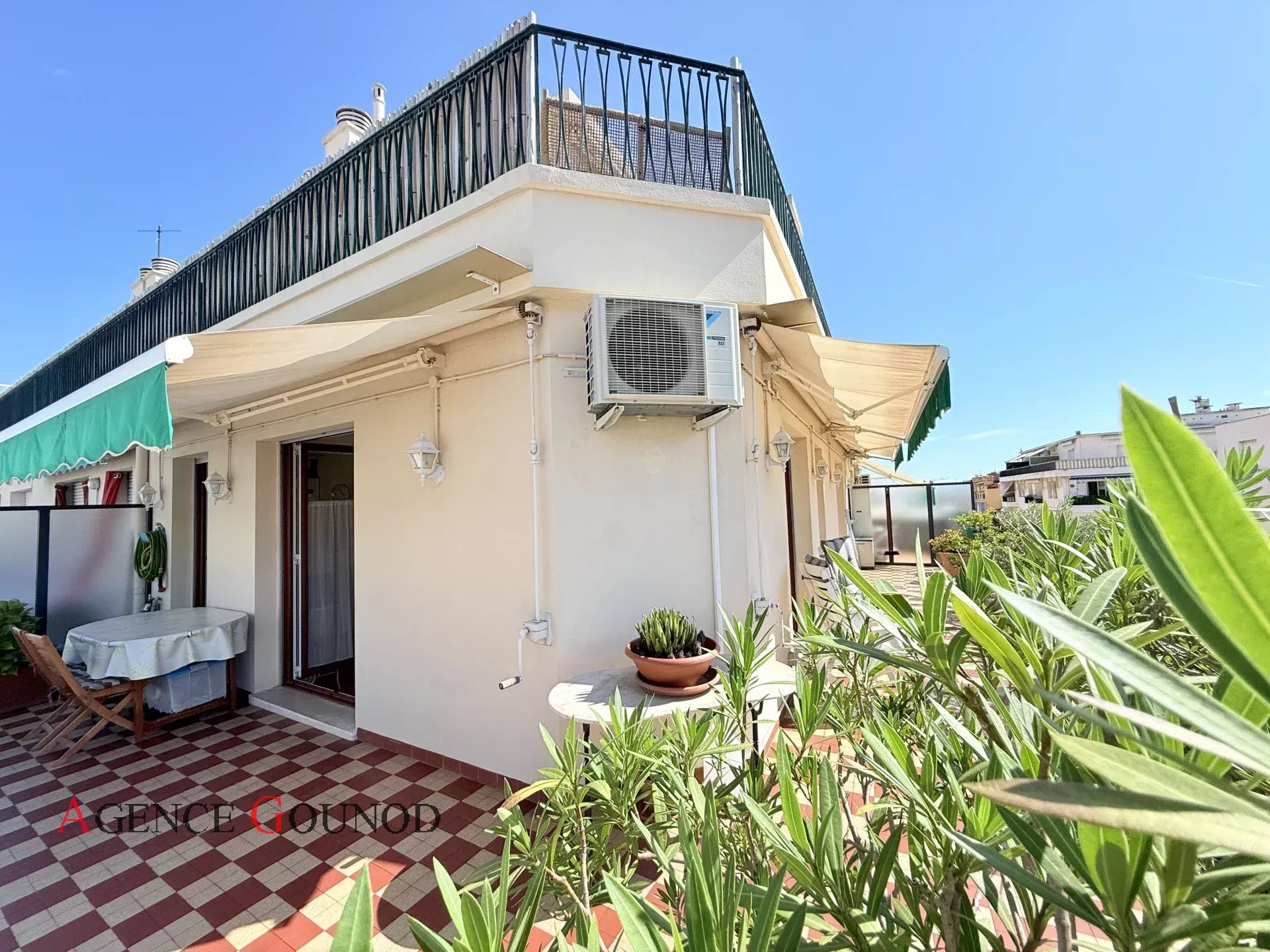 Quartier des Musiciens  2 pièces 50m² + 50m² de terrasse