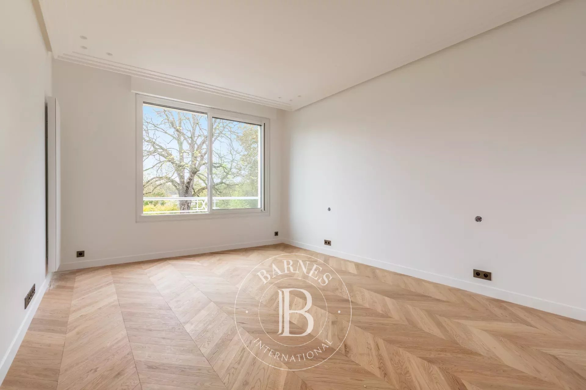 Paris  - Apartment 4 Bedrooms - picture 20