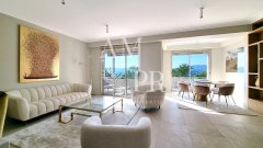 Cannes Croisette - View over the sea and the Port Canto — photo 3 of 7