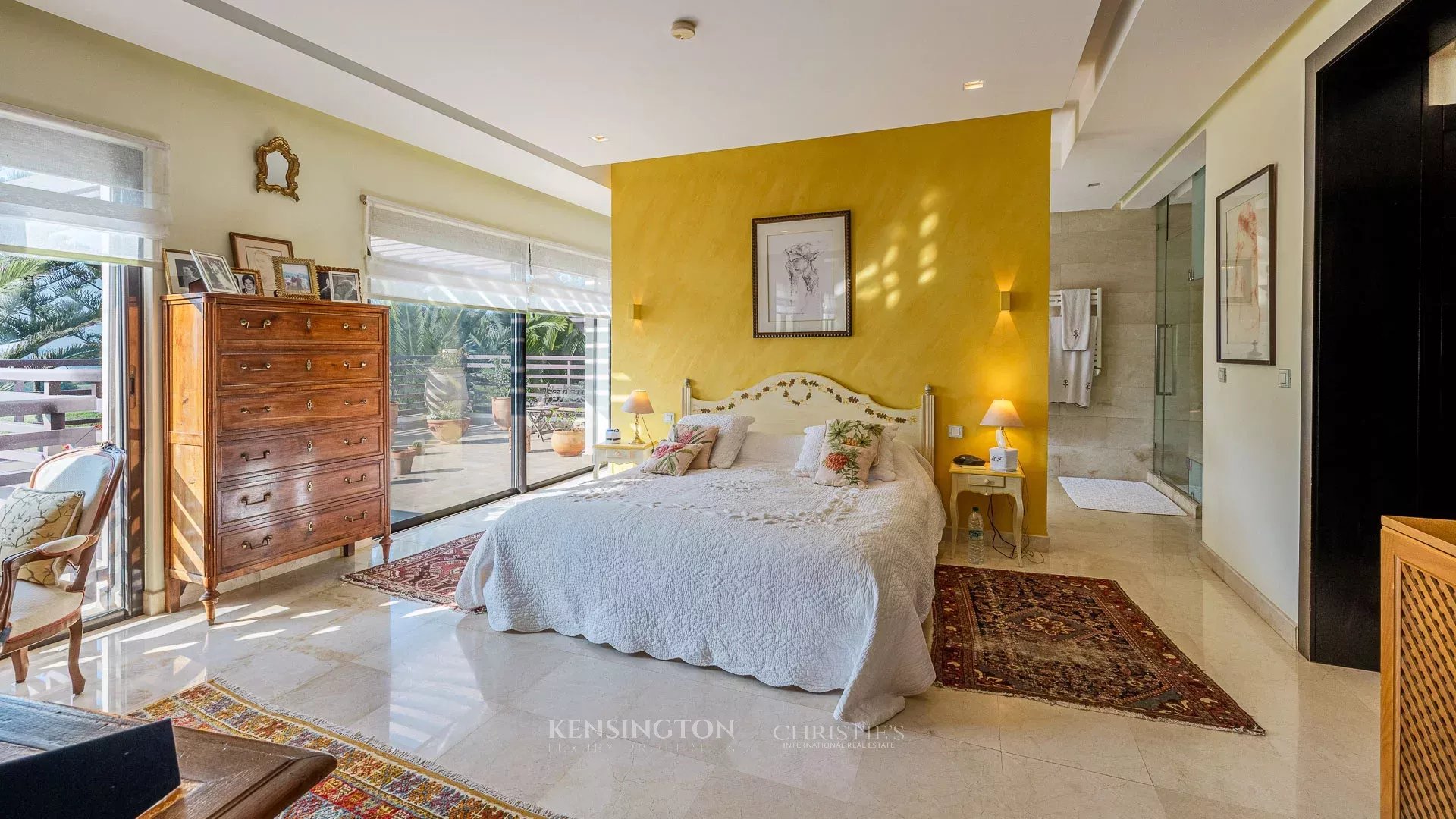 5 Bedroom Villa/Townhouse's Image 37