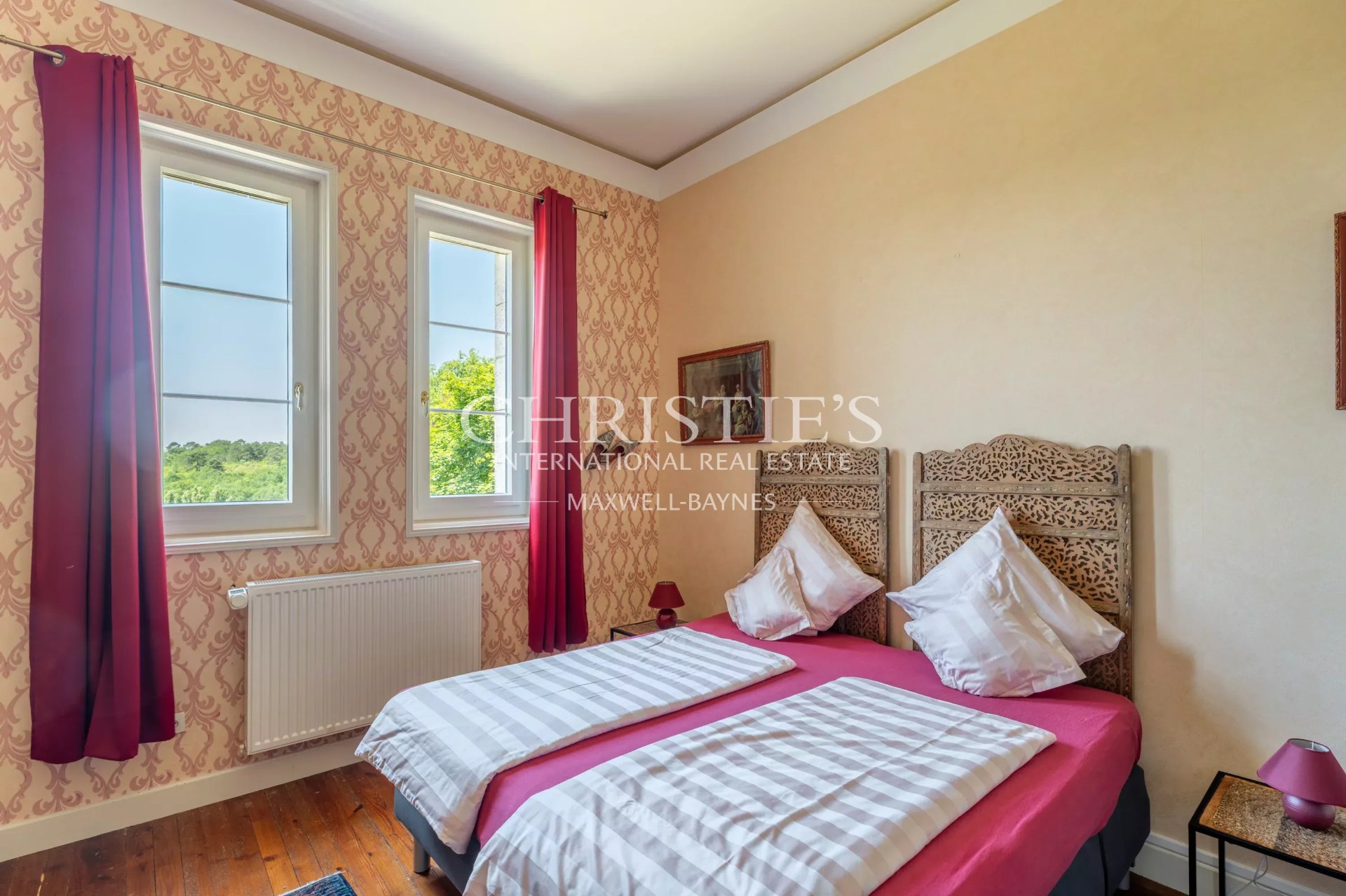 Chateau's Image 27