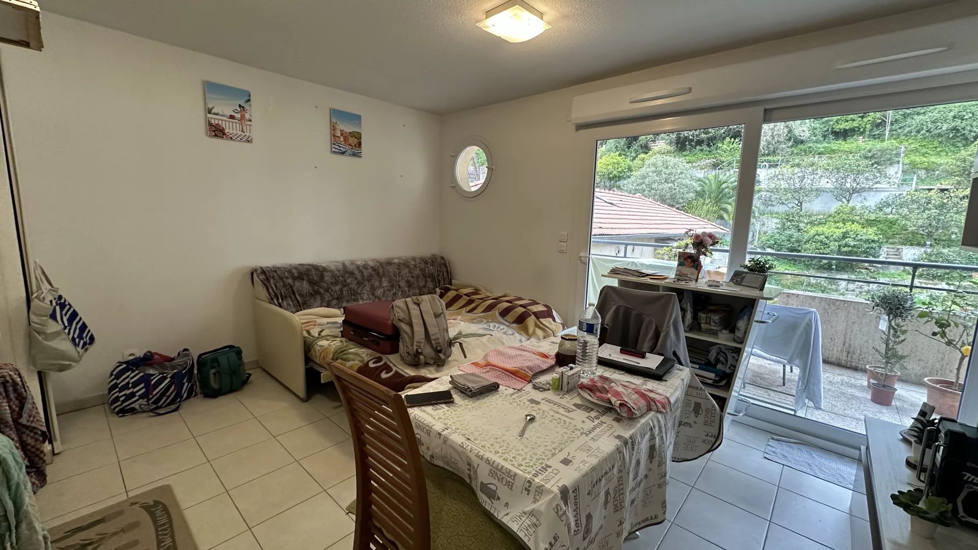 MENTON BORRIGO: AGREABLE STUDIO AVEC BALCON