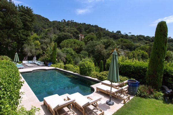 Belle Époque Luxury Villa in Cannes Californie | Family Estate — photo 4