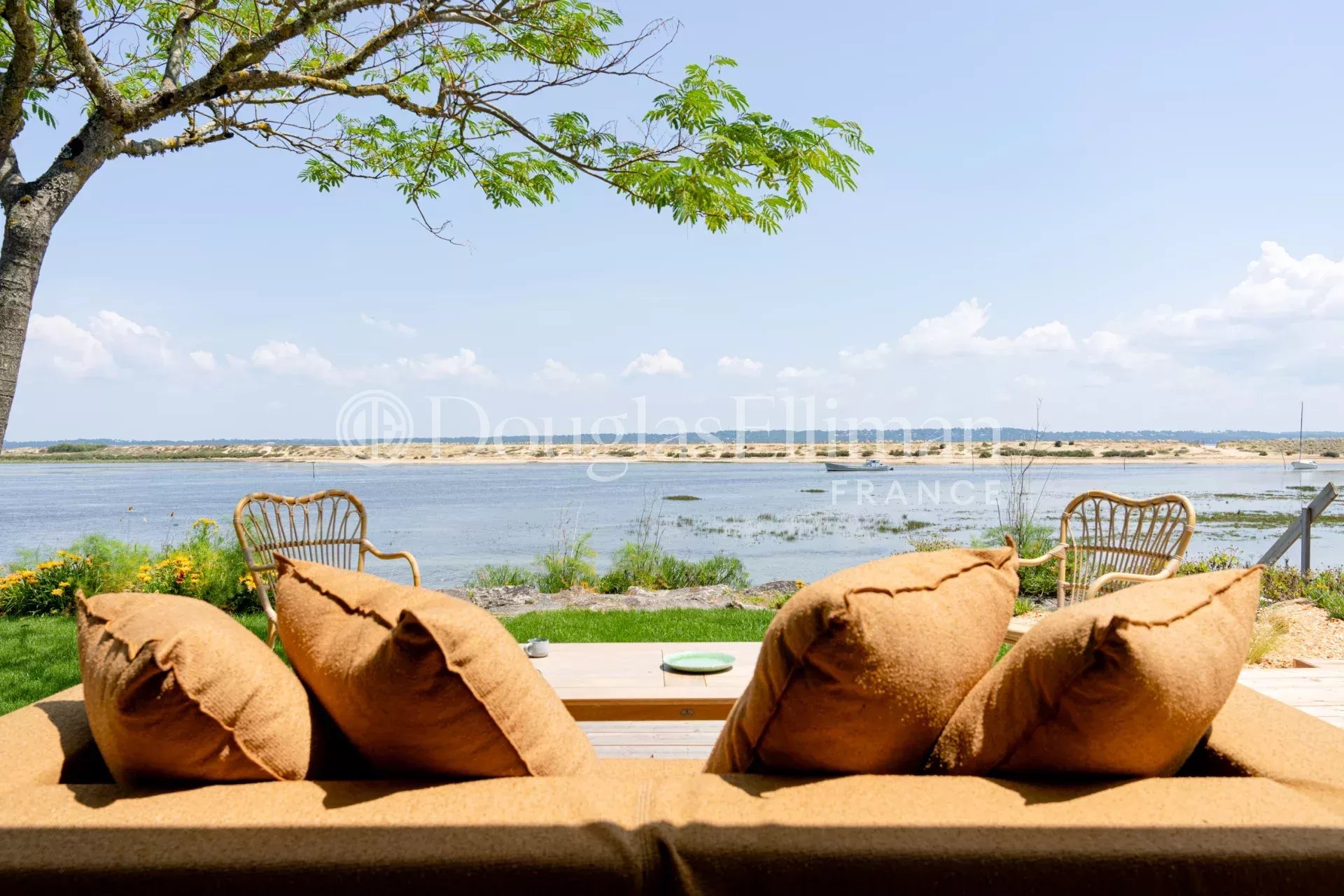 CAP-FERRET – Villa exceptionnelle avec accès privé bassin - Image nᵒ2