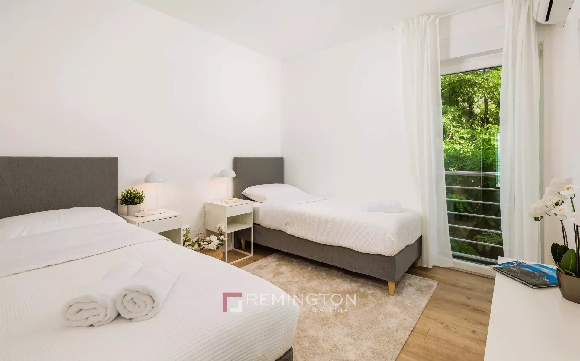 2 Bedroom Apartment/Flat's Image 7