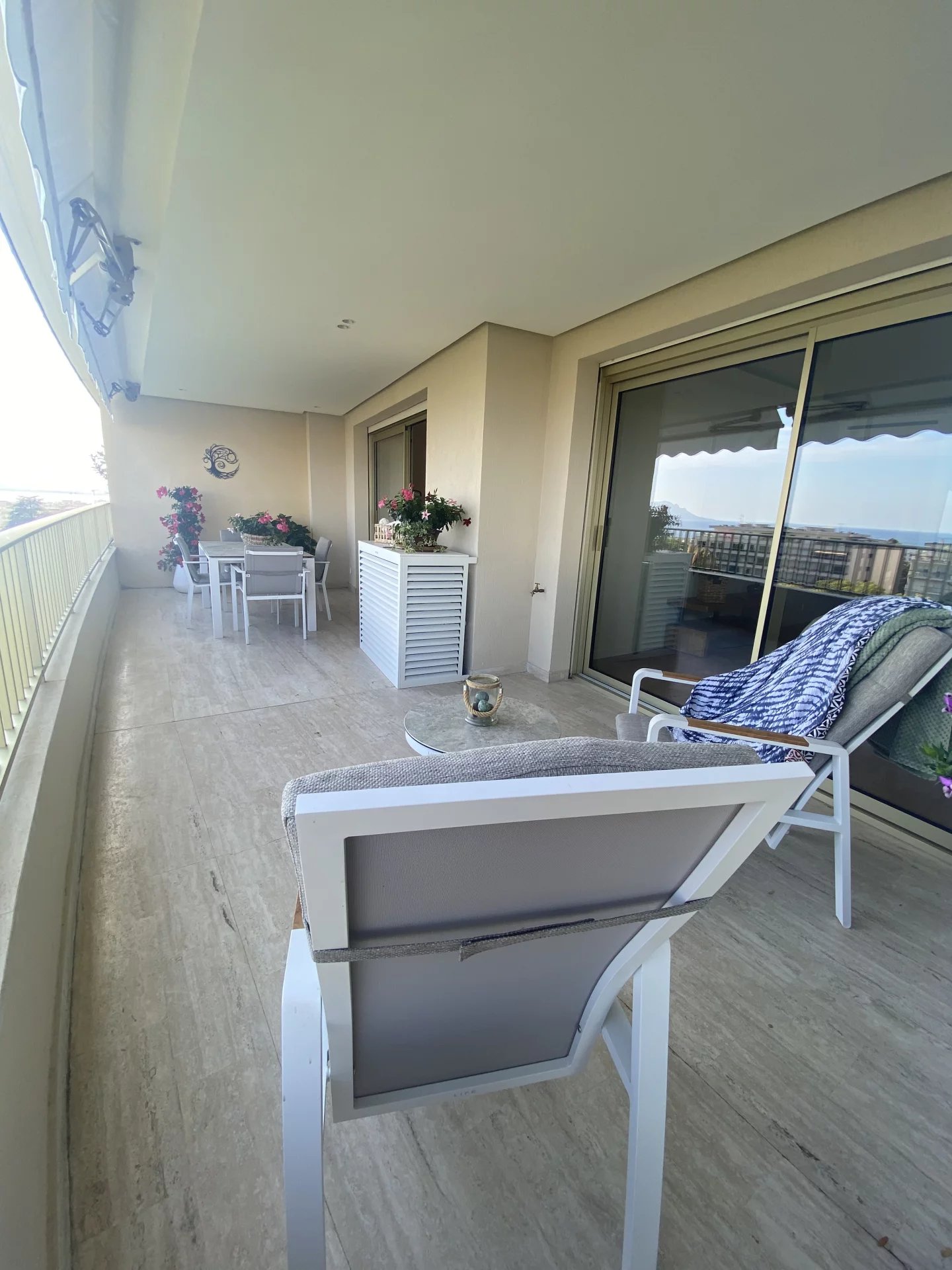 Modern Villa Exterior