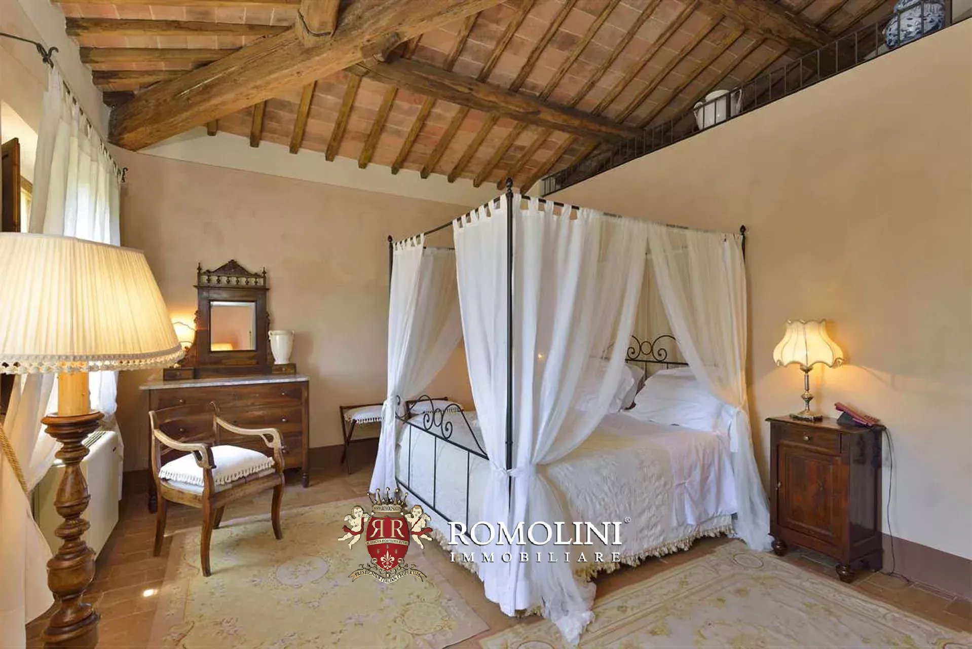 15 Bedroom Villa/Townhouse's Image 40