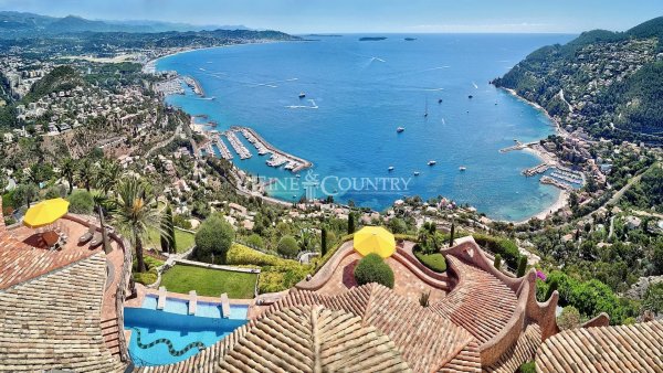 Grand Sea View Villa for Sale in Théoule-sur-Mer | Legacy Estate — photo 1