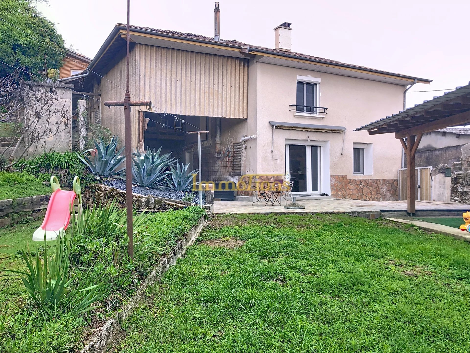 Sale House Chatte