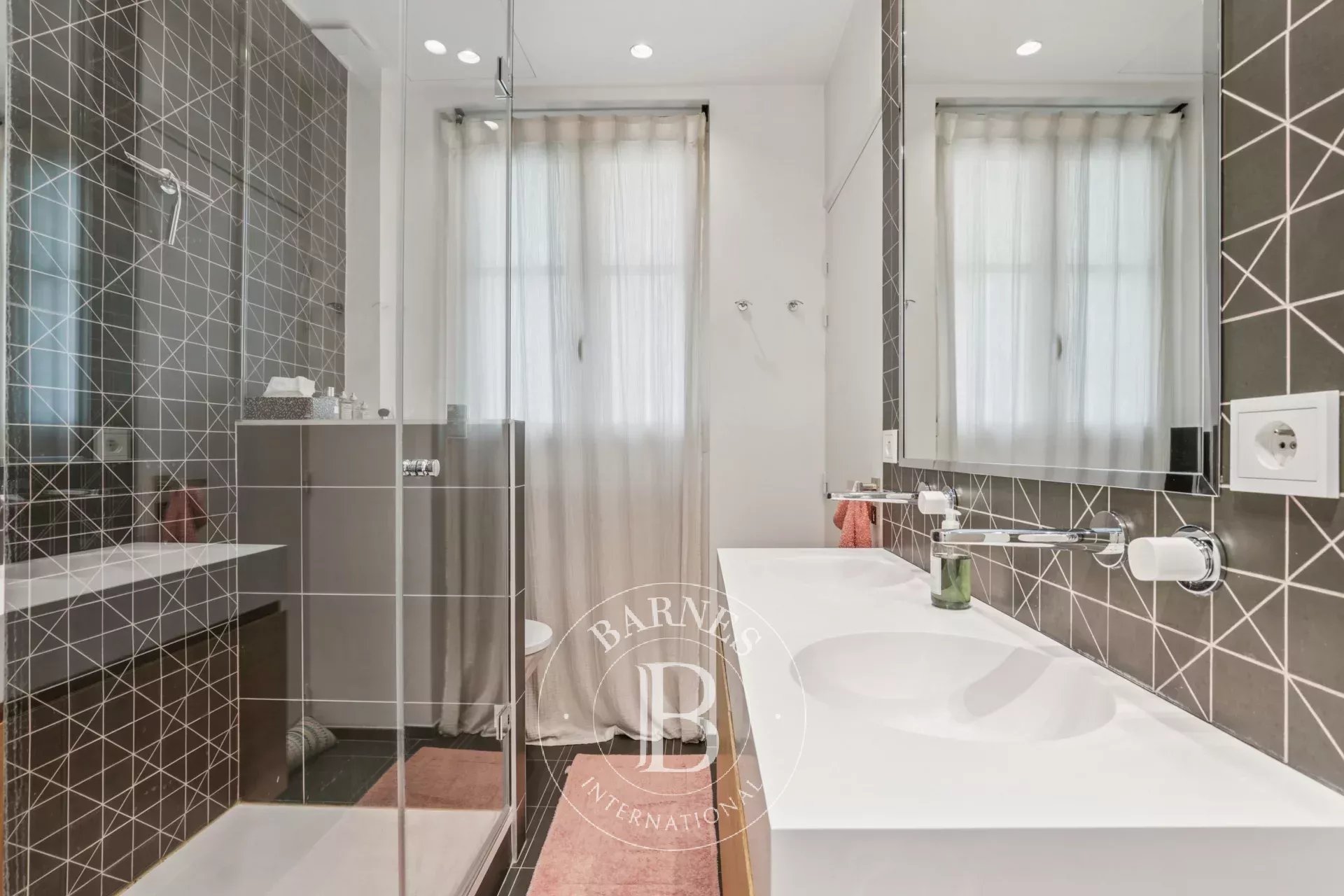 Daire Paris 16ème - picture 10