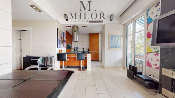 2-room apartment with 60 m² private garden – Promenade des Anglais — photo 3