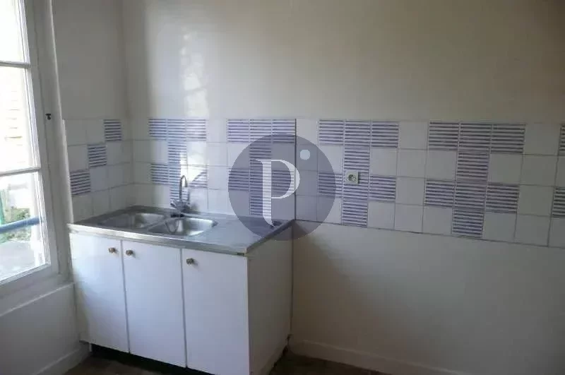 location-maison-3-pieces-verrieres-le-buisson-83870361