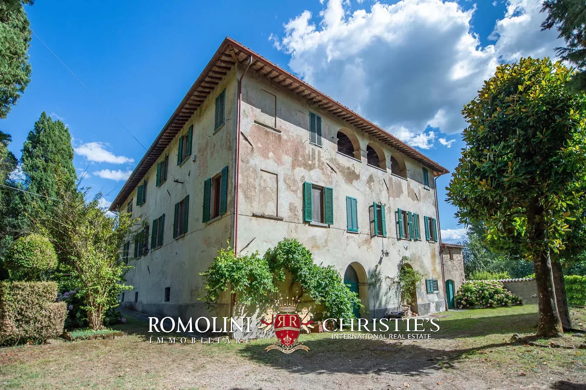 6 Bedroom Villa/Townhouse's Image 17