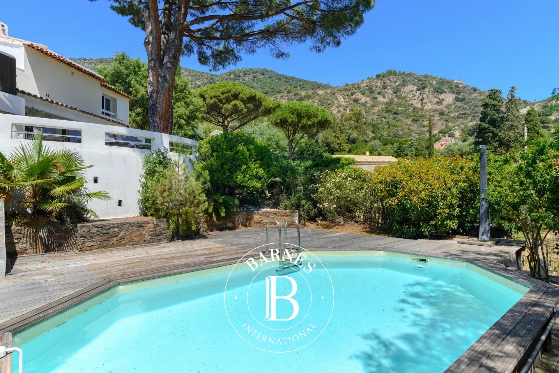 Maison Le Lavandou  -  ref 87125347 (picture 1)