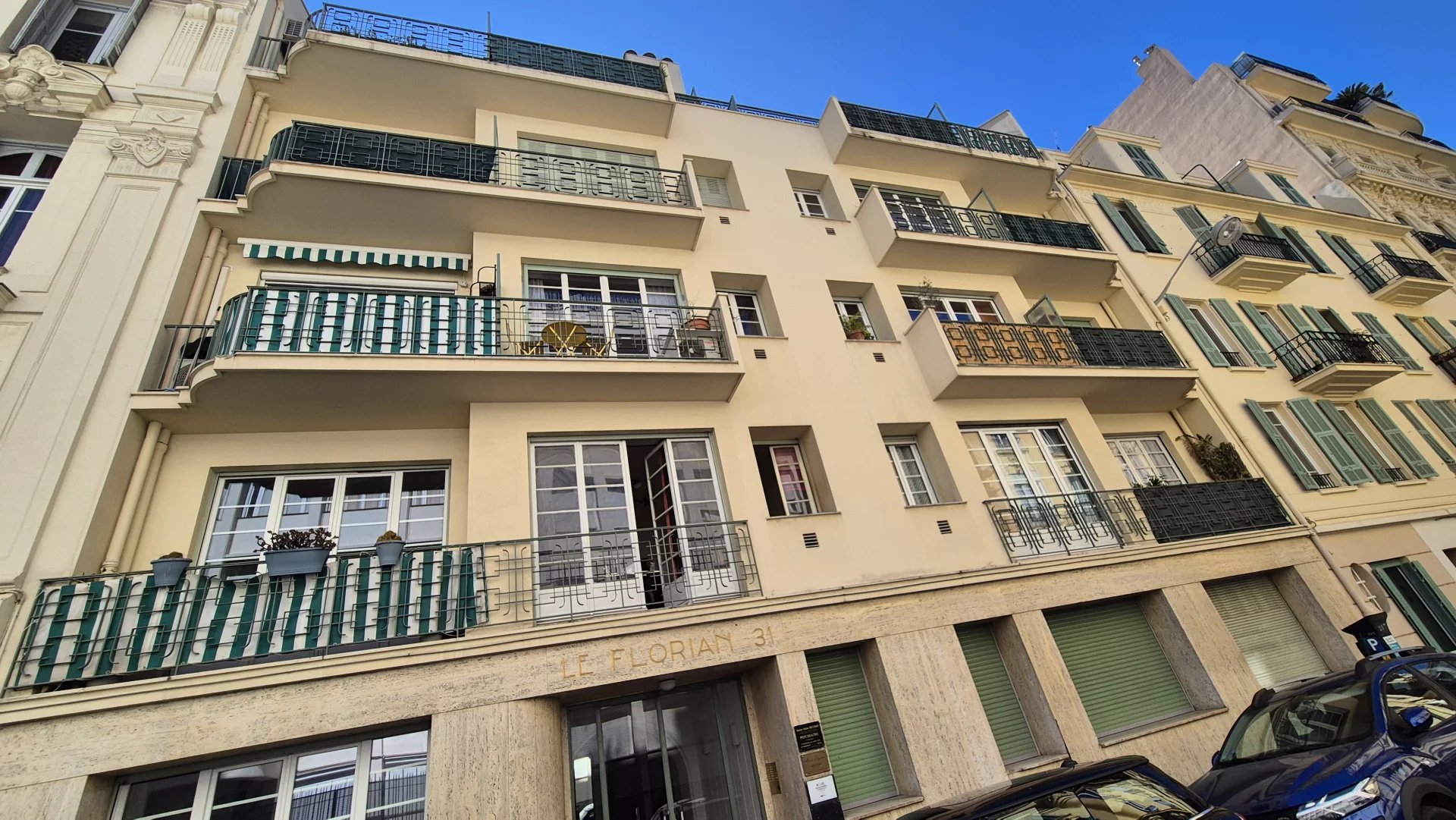 Agence immobilière de JOHN ROYCE