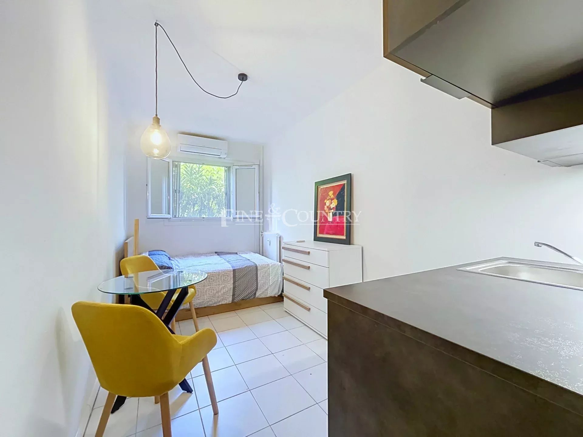 Studio for sale in Cannes center Accommodation in Cannes
