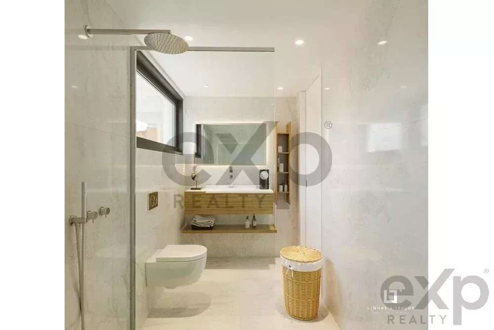 Apartamento T3 | Junto ao GaiaShopping | Com Jardim Privado