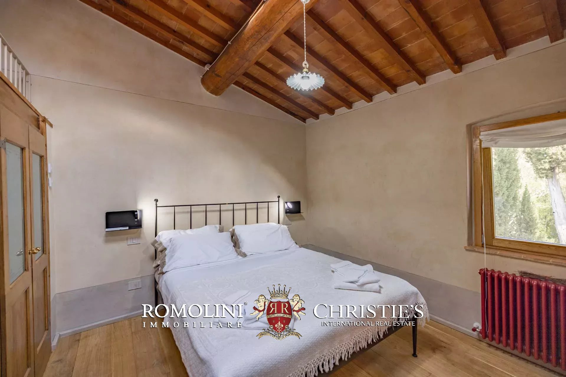13 Bedroom Villa/Townhouse's Image 67